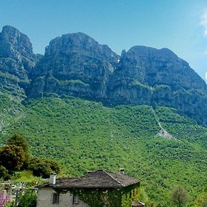 Ξενοδοχείο Καίτη Ξενοδοχείο Πάπιγκο Exterior photo