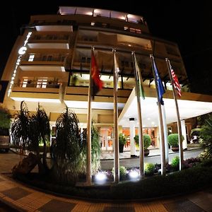 Hotel Continental Λουάντα Exterior photo