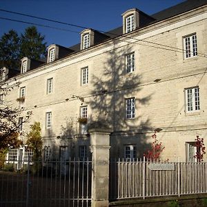 Le Moulin De Poilly Bed and Breakfast Exterior photo