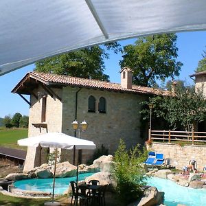 Agriturismo La Fenice Βίλα Tole Exterior photo