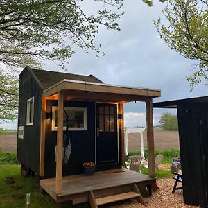 Tiny House Smuk Διαμέρισμα Tytsjerk Exterior photo