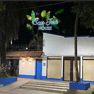 San Jose House Ξενοδοχείο Λετίσια Exterior photo