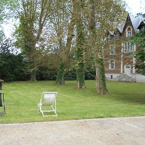 Maison D'Hotes Le Manoir De Contres Ξενοδοχείο Le Controis-en-Sologne Exterior photo