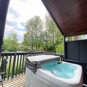 Otter 4 Hot Tub - Huntersmoon-Warminster-Bath-Salisbury Βίλα Exterior photo