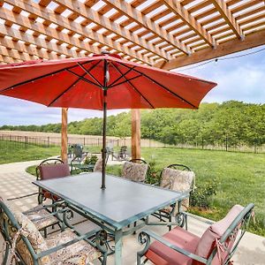 Platte City Retreat With Patio, Near Kansas City! Βίλα Exterior photo