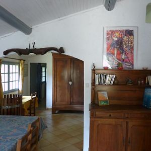 Bergerie D'Alivon En Camargue Bed and Breakfast Albaron Room photo