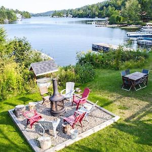 Lake Retreat 5Br With Spa, Watercraft And Kids Playground Βίλα Saint Adolphe D'Howard Exterior photo