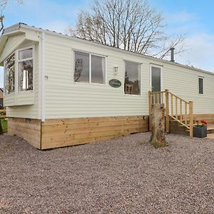 Grandads Shack Βίλα Pontypool Exterior photo