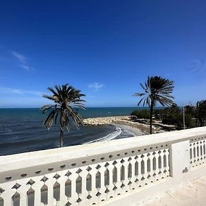 Appartement Vue Sur Mer A Αλ Μαντίγια Exterior photo