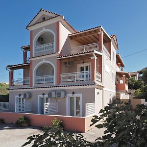 Theodosia Apartments Άγιος Στέφανος Exterior photo