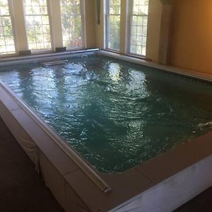 Indoor Pool Fish 7 Free Boats June Reg 699 Sale599 Βίλα Bluford Exterior photo