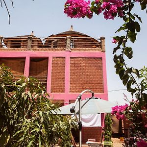 Residence Hotel Lwili Ουαγκαντουγκού Exterior photo