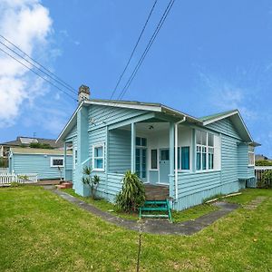 Green Getaway- Unique, 4 Bedroom Bungalow Papakura Όκλαντ Exterior photo