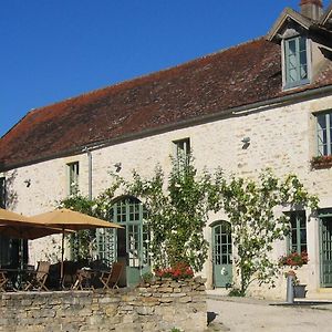 Les Deux Ponts Ξενοδοχείο Pierre-Perthuis Exterior photo