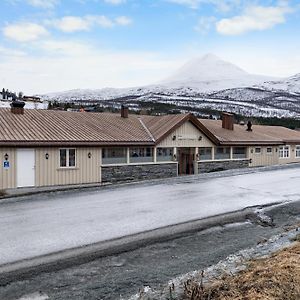 Lyngseidet Gjestegard As Ξενοδοχείο Exterior photo