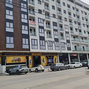 Relax Lux Akva Park 2 Διαμέρισμα Jagodina Exterior photo