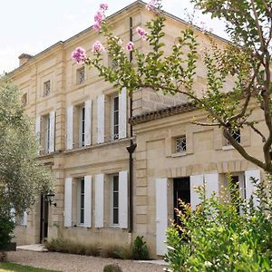 Villa Heloise Hotel Puisseguin Exterior photo