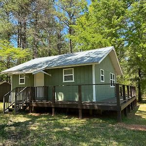 Little Lake Cabin Close To Callaway Gardens Βίλα Valley Exterior photo