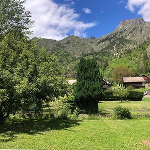 Au Coeur Des Montagnes Βίλα La Chalp Exterior photo