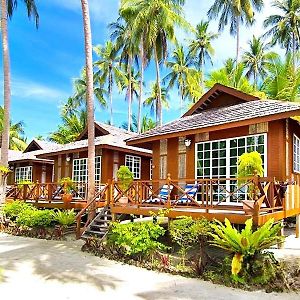 Floating Dive Resort, Mabul Beach Chalet - Snorkeling, Scuba Dlvlng - International Guest Rate 2Pax Mabul Island Exterior photo