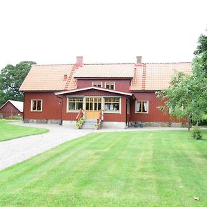 Karlsberg Gard B&B Tvååker Exterior photo