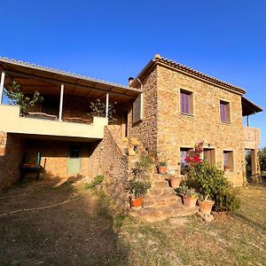 Garys Old Farmhouse Βίλα Καμάρια Exterior photo