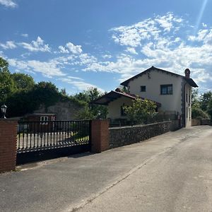 Casa Rural-La Casina De Camangu Διαμέρισμα Ribadesella Exterior photo