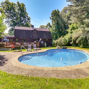 Spacious East Haddam Retreat With Private Pool! Βίλα Exterior photo