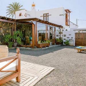 Casa Emblematica Garaday Lanzarote ξενώνας Tinajo Exterior photo