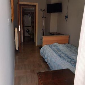 Private Single&Kids Room In A Shared Flat Αγρίνιο Exterior photo