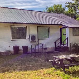 Creekside Bungalow Βίλα Enterprise Exterior photo