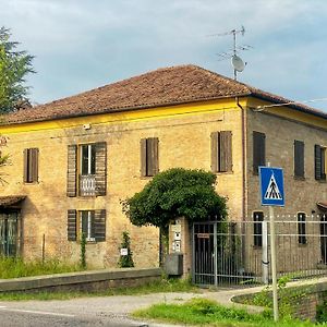 A Casa Di Maica Bed and Breakfast Φεράρα Exterior photo