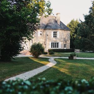 Au Domaine Du Mesnil Βίλα Le Mesnil-Veneron Exterior photo