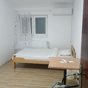 Twin Room In Kac Center With Separate Bathroom Exterior photo