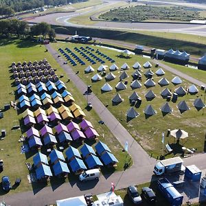 100 Jaar Tt Circuit Assen 2025 Glamping Incl Stroom Άσσεν Exterior photo