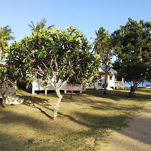 Jinta Beach Bungalow Ξενοδοχείο Παραλία Σαγουένγκ Exterior photo