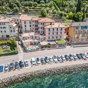 Lake Hotel Ifigenia Torbole Sul Garda Exterior photo