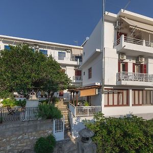 Ενοικιαζόμενα Δωμάτια Νίκος Βότση Exterior photo