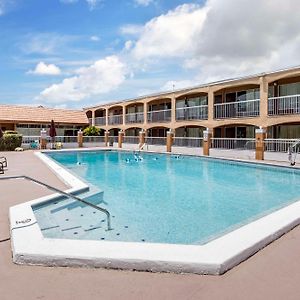 Quality Inn Alachua - Gainesville Area Exterior photo