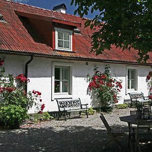 Stenrosgarden Aparthotel Kivik Exterior photo