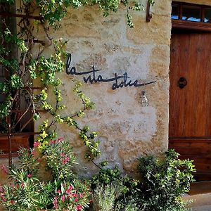 La Vita Dolce, Luberon Bed and Breakfast Grambois Exterior photo