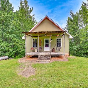 Kentucky Cabin Retreat With Covered Porch And Views Διαμέρισμα Lewisburg Exterior photo