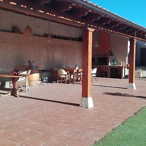 Family House In Peral De Arlanza With Fenced Garden Βίλα Exterior photo