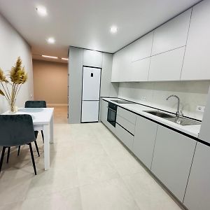 Apartament New 10 Διαμέρισμα Causeni Exterior photo