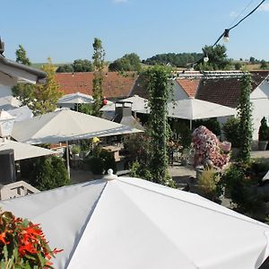 Kueffner Hof Ξενοδοχείο Langenbeutingen Exterior photo