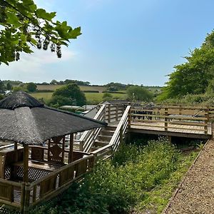 Calloose Holiday Park Ξενοδοχείο Χέιλ Exterior photo