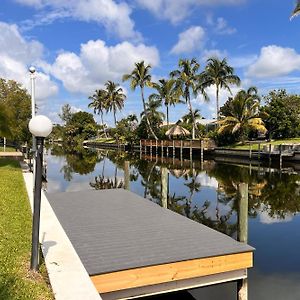 Canalfront Cape Coral Home With Lanai And Pool! Exterior photo