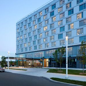 Courtyard By Marriott Montreal Laval Ξενοδοχείο Exterior photo