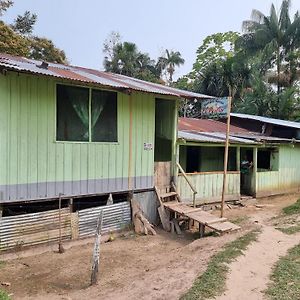 Alojamiento Amazonas Leticia Hostal Indigena El Picaflor Muhu Ξενοδοχείο Santa Sofía Exterior photo