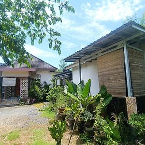 Oyo 93737 Bale Oyan Homestay Kuta  Exterior photo